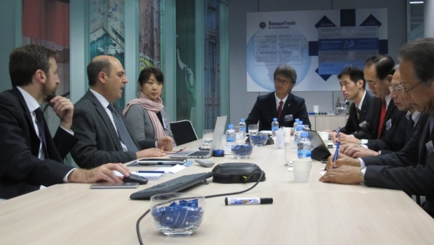 Una delegación japonesa aplaude el programa de impulso del talento en Euskadi