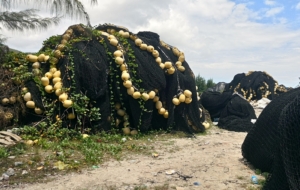Saretu recicla redes atuneras desechadas en el puerto