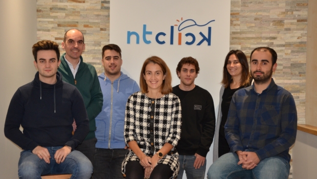 ntClick,  nazioartekotzearen  bila  dabilen  software-ingeniaritza  enpresa